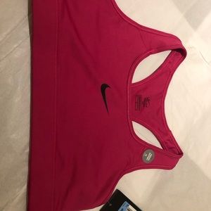 nike medium support sports bra.